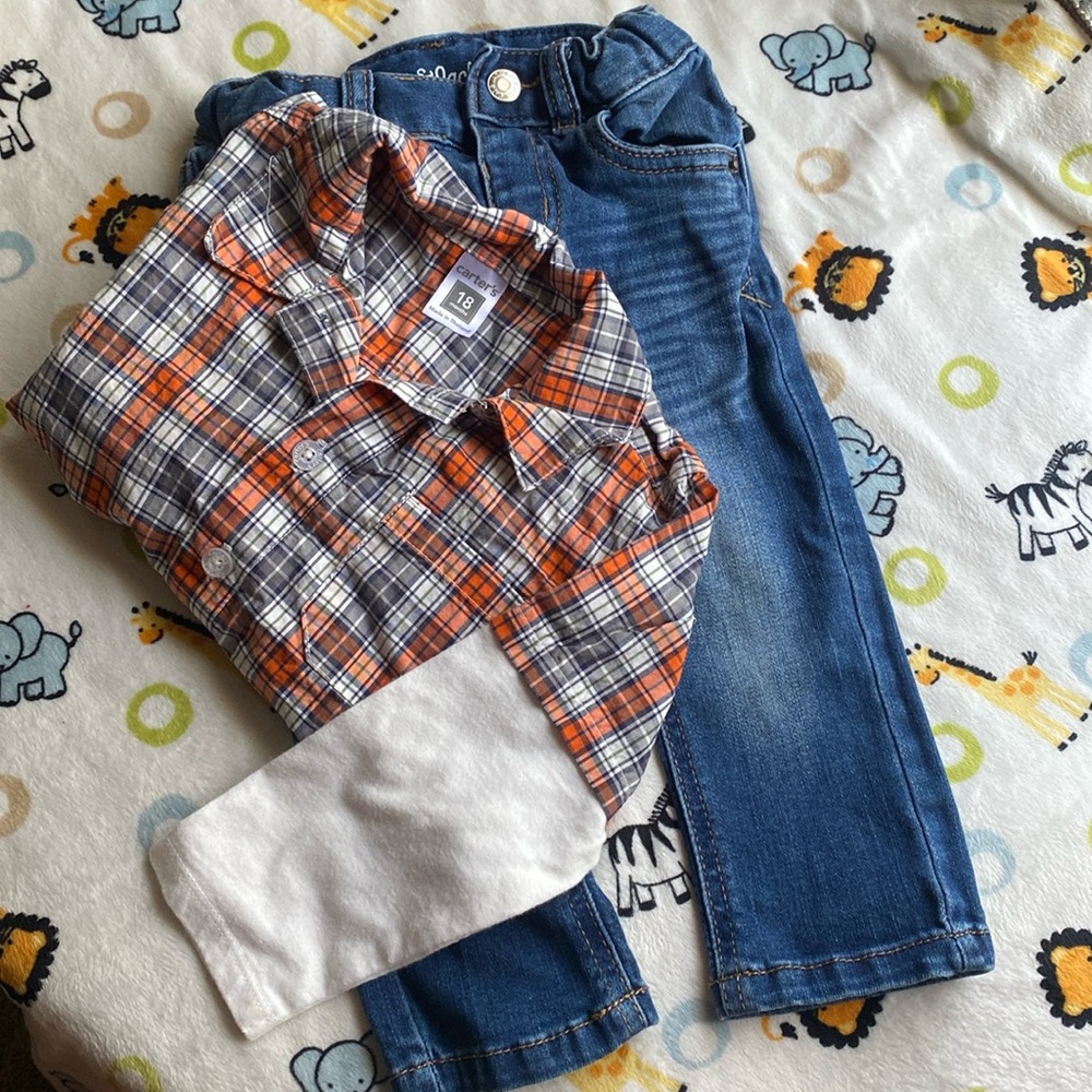 Boy 👦🏾 jeans and button up!